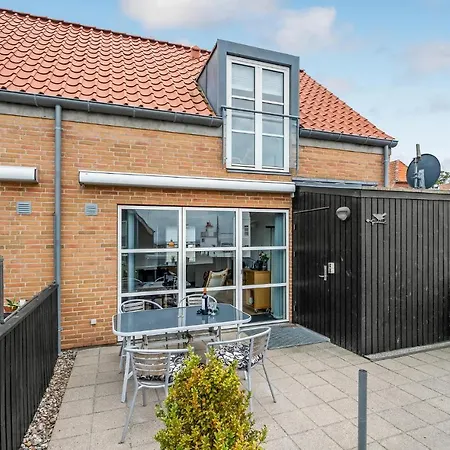 2 Bedroom Cozy In Tranekaer