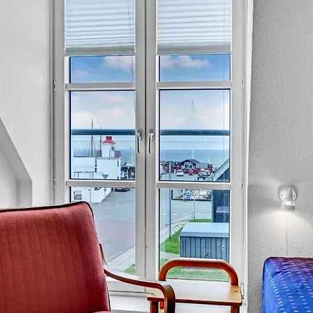 2 Bedroom Cozy In Tranekaer *